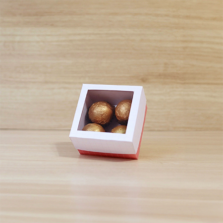 Caixa 4 Bombons com Acetato